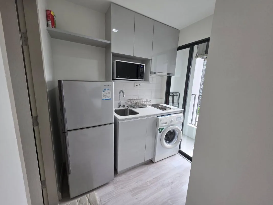 Property photos for Ideo Mobi Sathorn