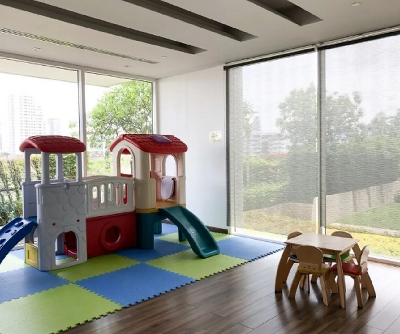 Property photos for Ivy Thonglor
