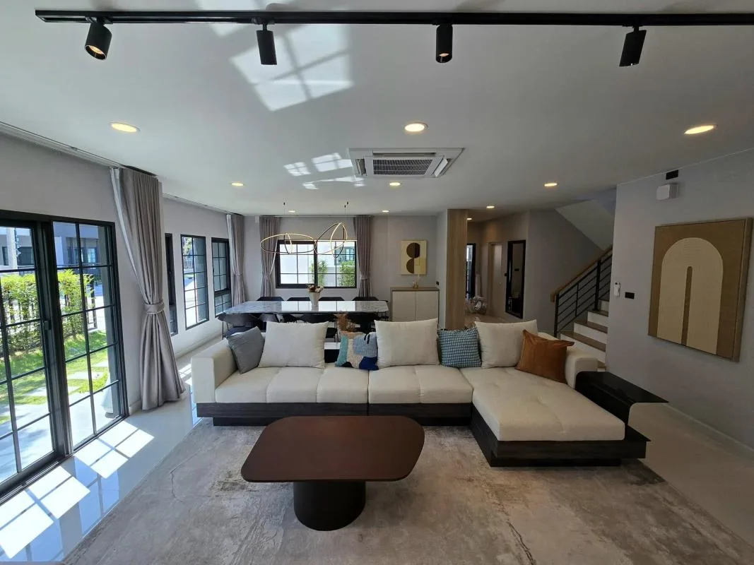 Property photos for Centro Bangna - Km.7
