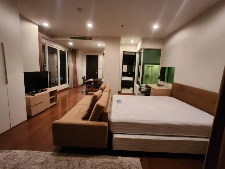 Property photos for The Address Chidlom