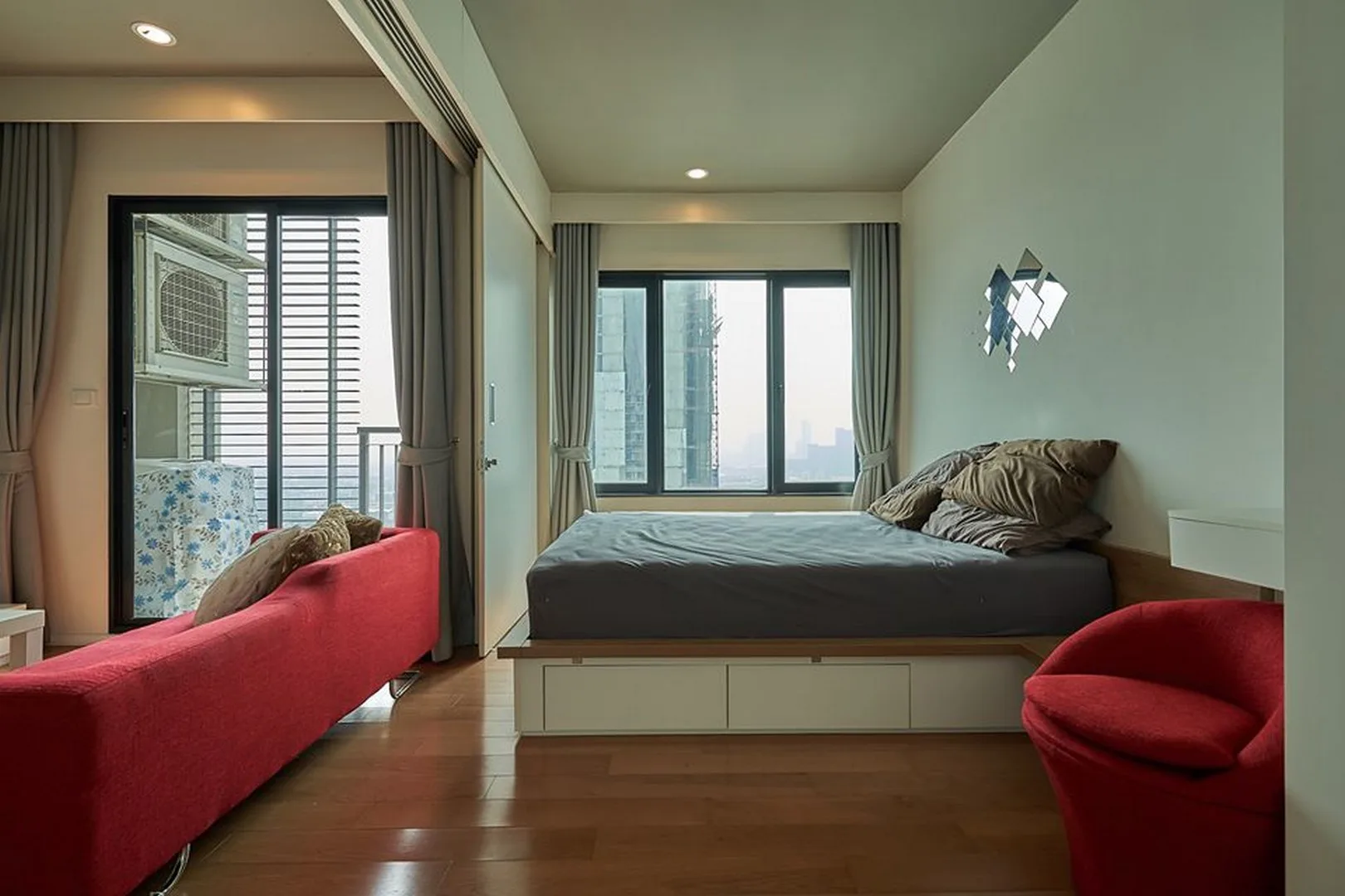 Property photos for Blocs 77