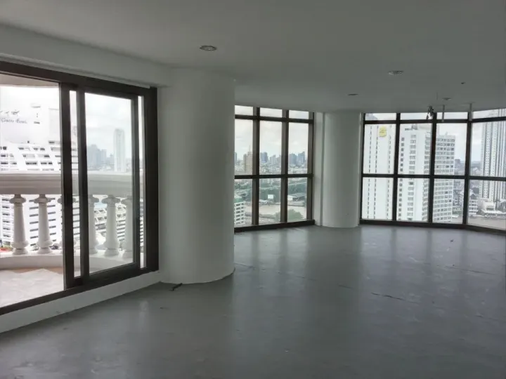 Property photos for State Tower