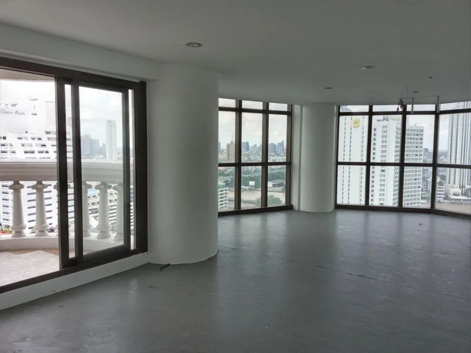 Property photos for State Tower