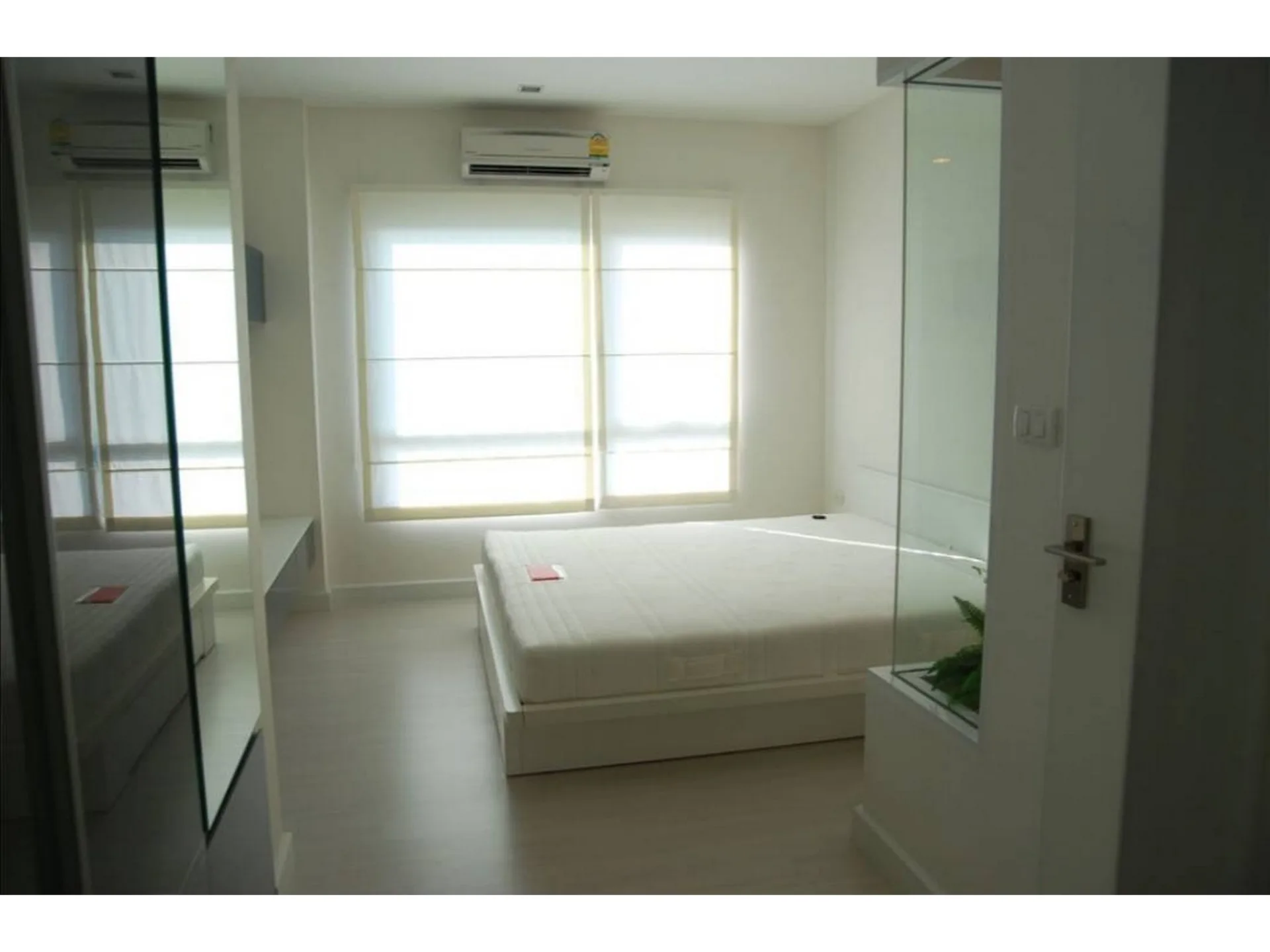 Property photos for The Room Ratchada - Ladprao