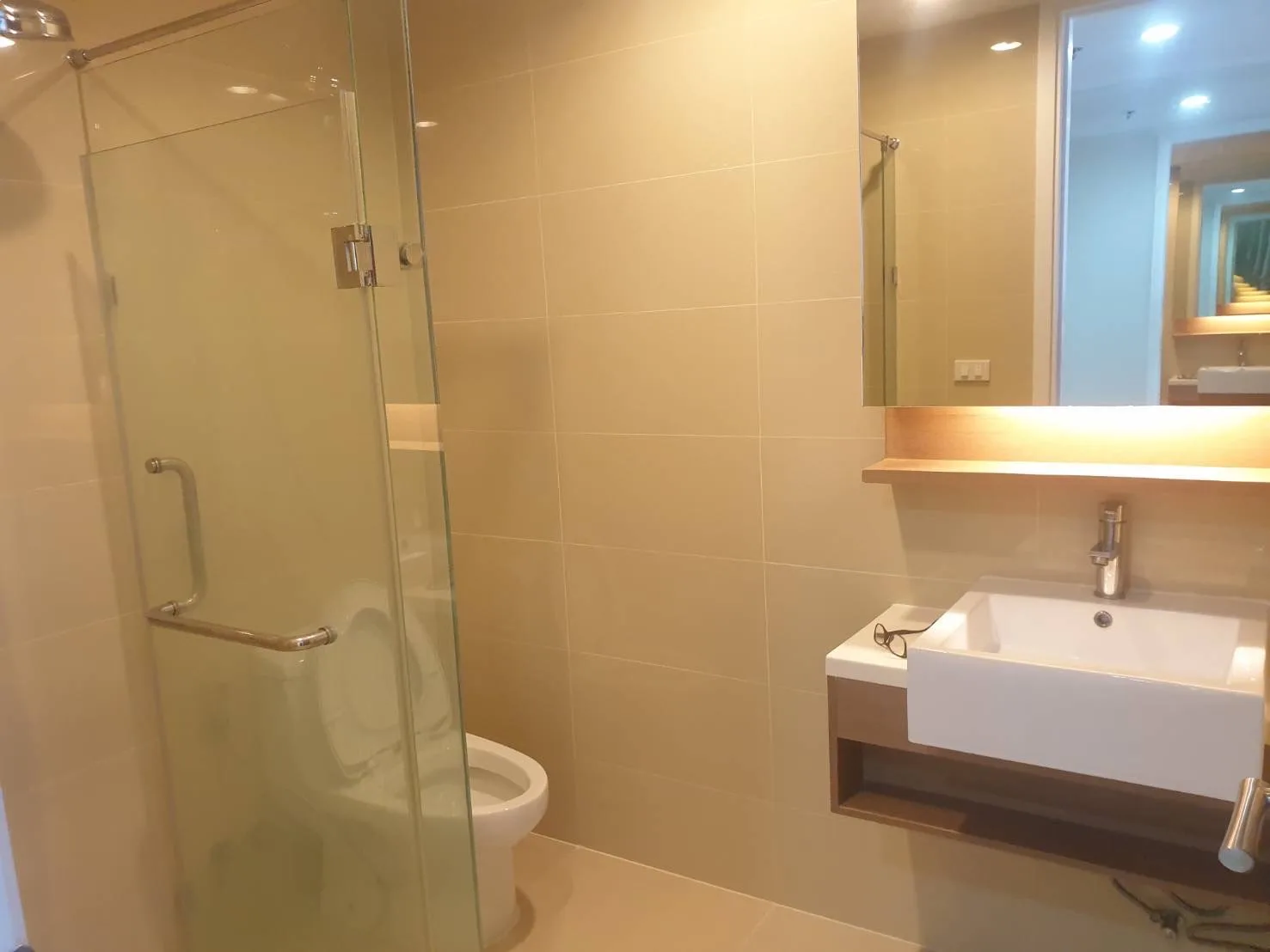 Property photos for 15 Sukhumvit Residences