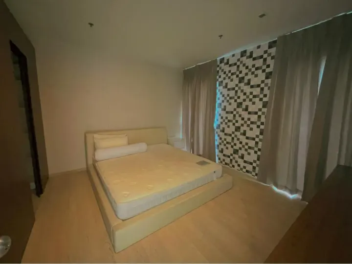 Property photos for Noble Solo