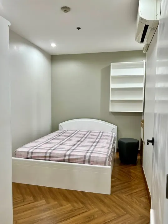 Property photos for Pathumwan Resort