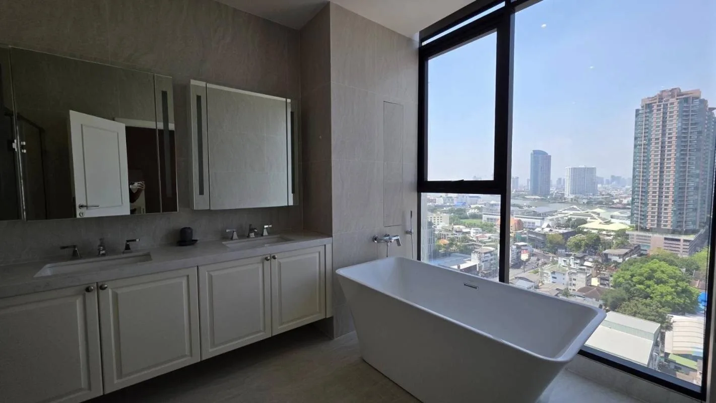 Property photos for Altitude Symphony Charoenkrung - Sathorn