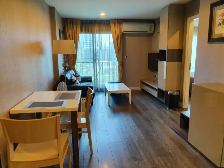 Property photos for The Crest Sukhumvit 49
