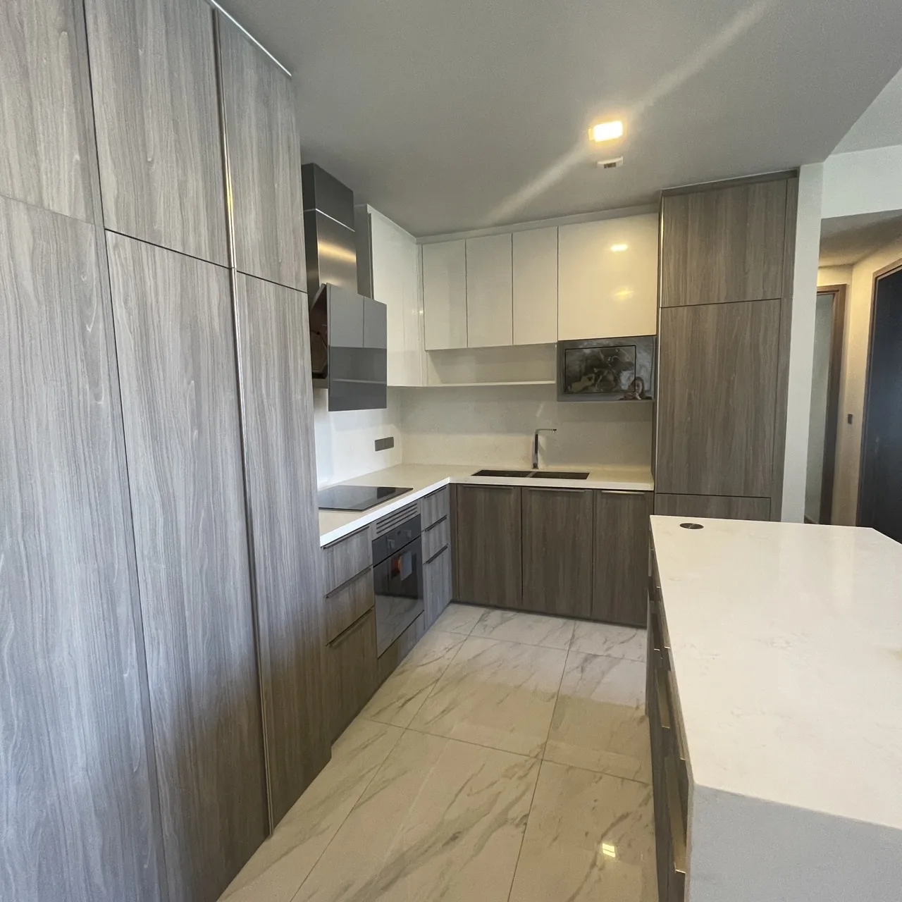Property photos for Celes Asoke