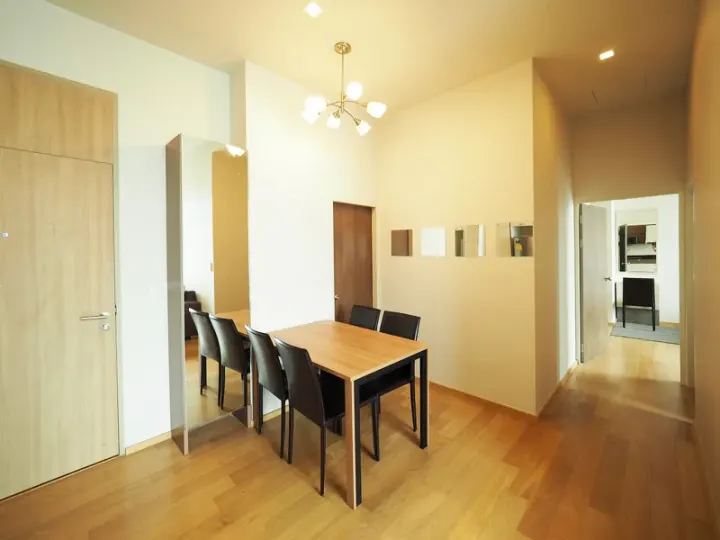 Property photos for Noble ReD