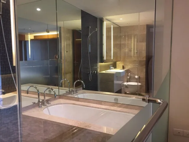 Property photos for Hansar Rajdamri