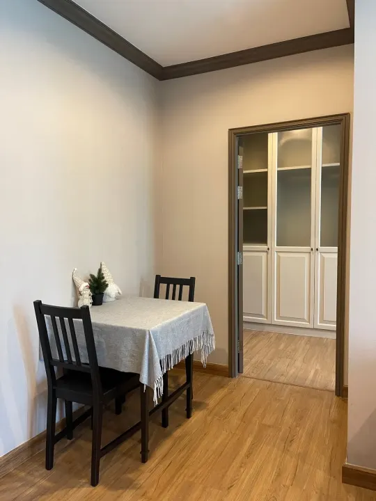 Property photos for The Reserve - Kasemsan 3