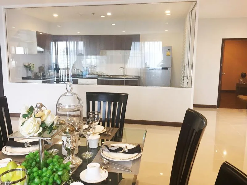 Property photos for Vista Garden