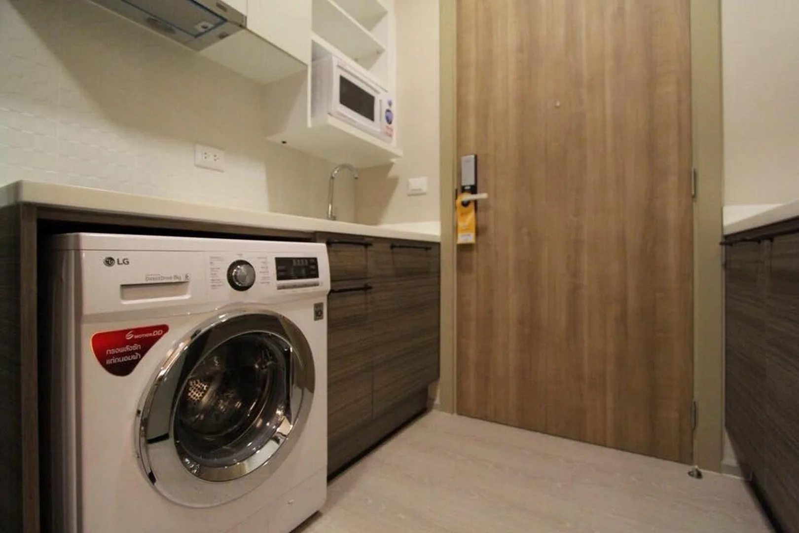 Property photos for Condolette Midst Rama 9