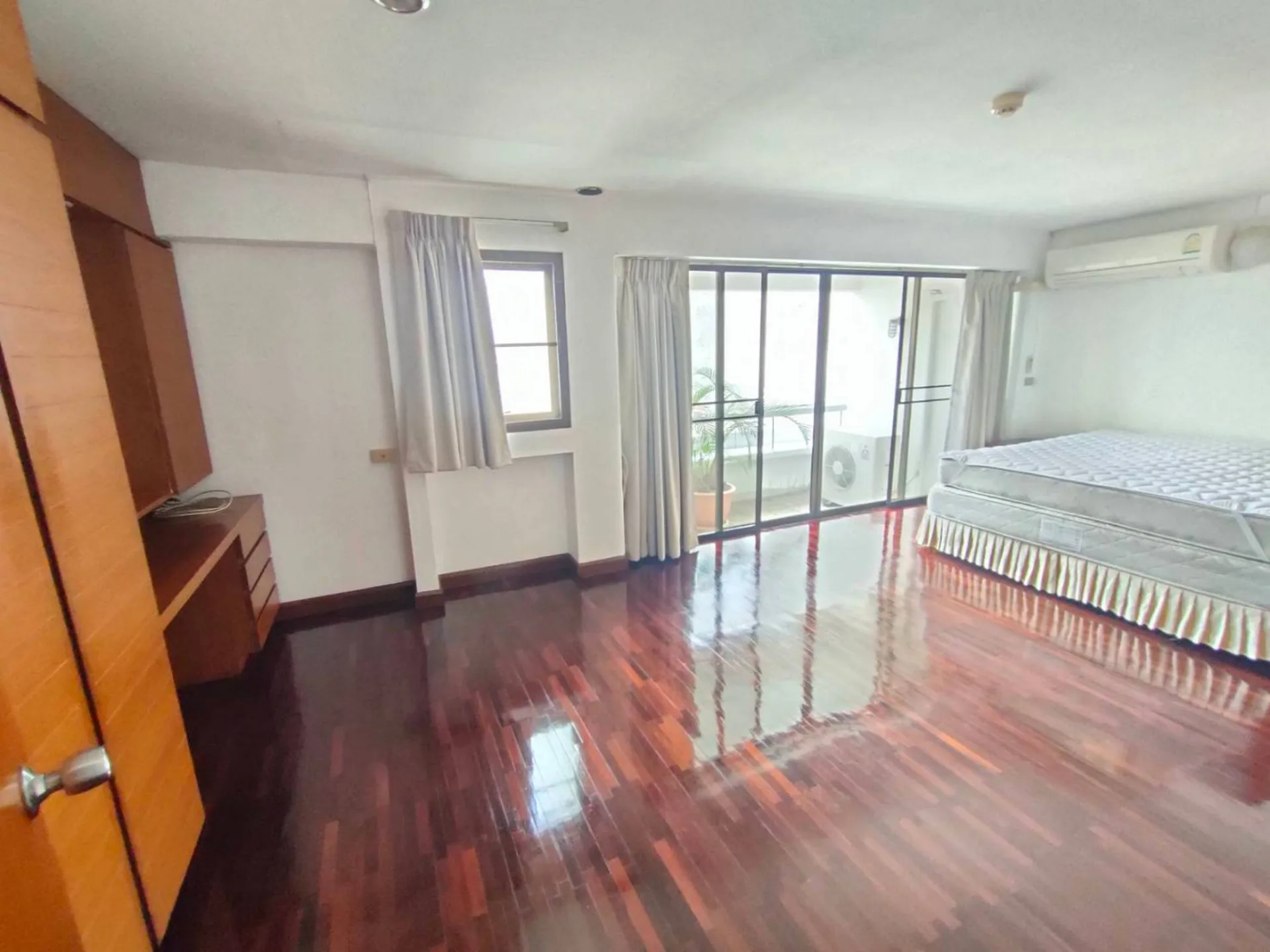 Property photos for Sripat Court Apartment