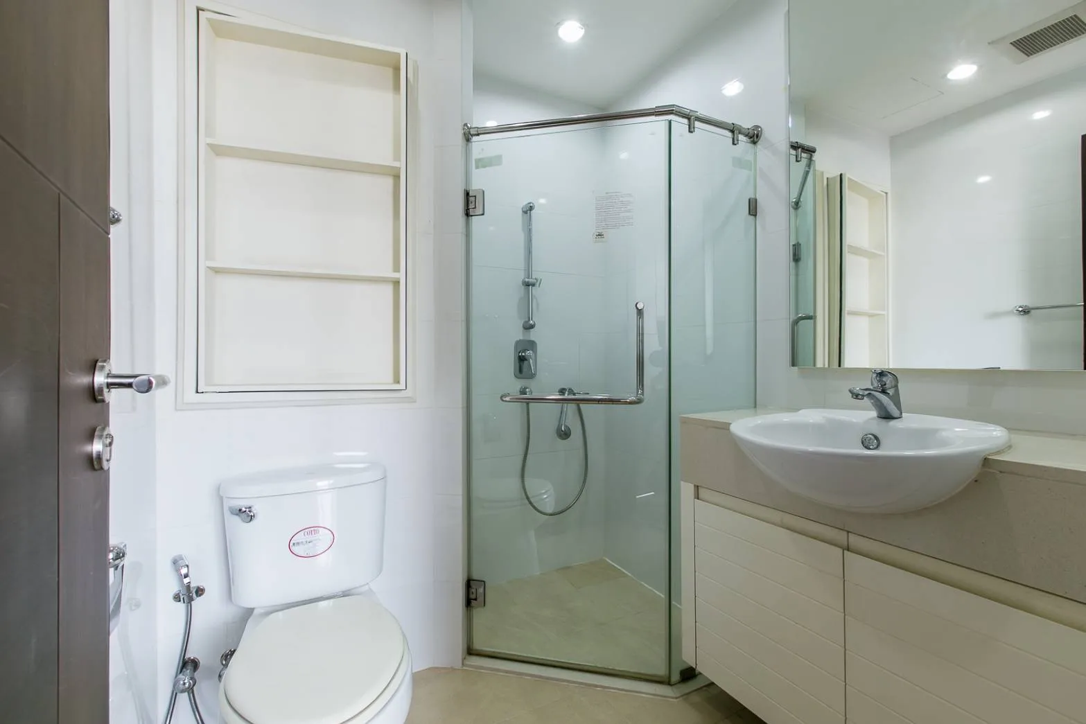 Property photos for Siri Residence