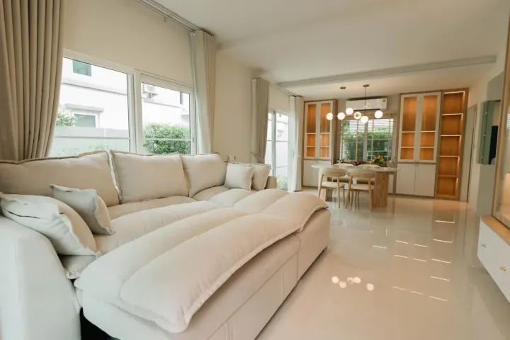Property photos for Villaggio Srinakarin-bangna