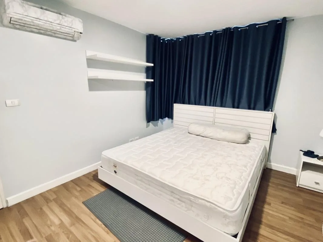 Property photos for The Clover Thonglor