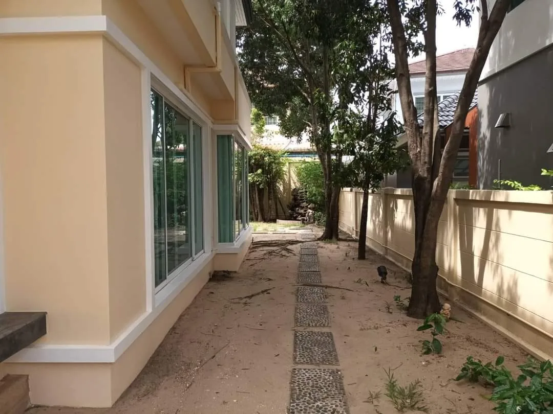 Property photos for Bangkok Boulevard Rama 5