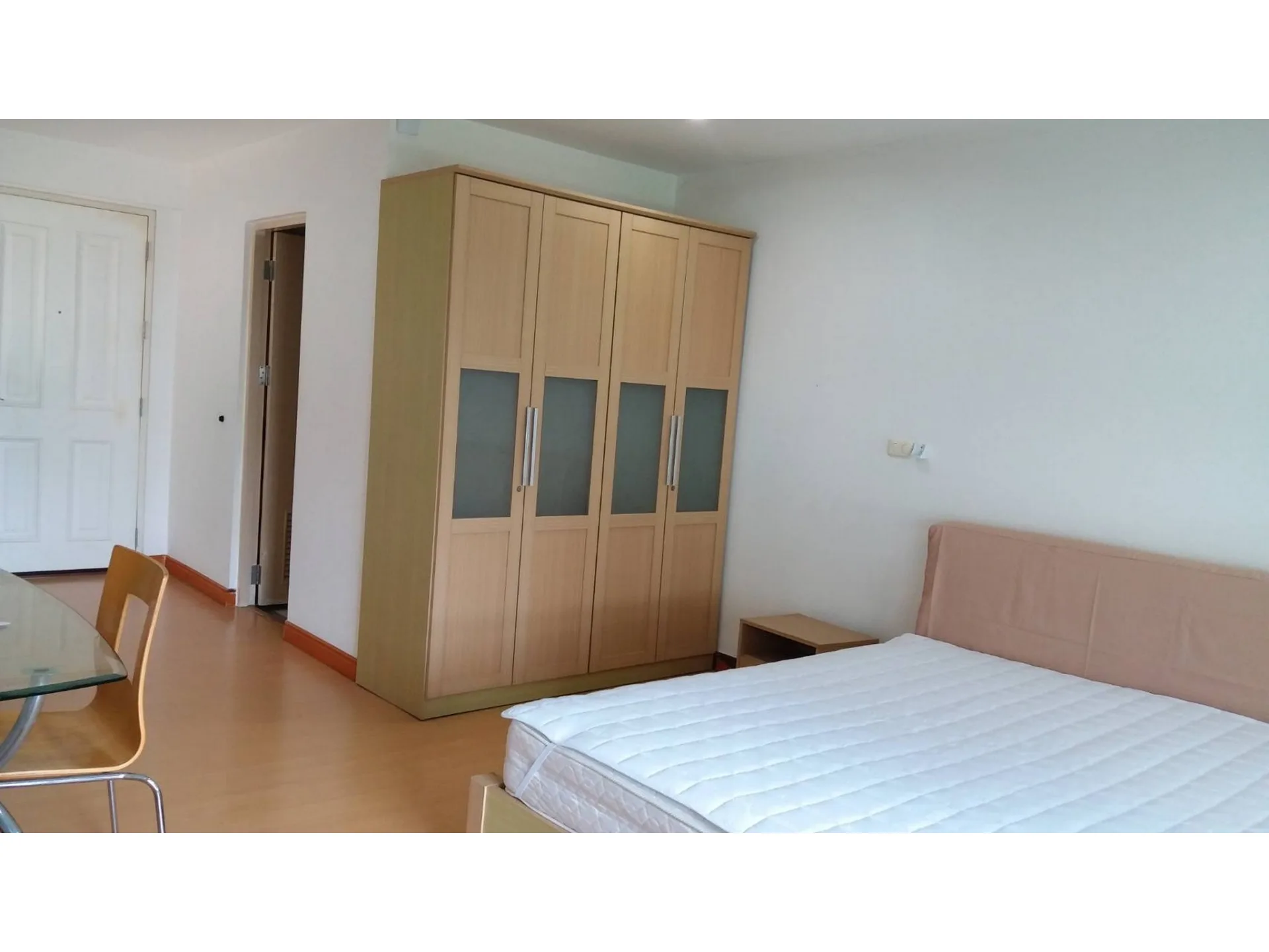 Property photos for Plus 38 Hip