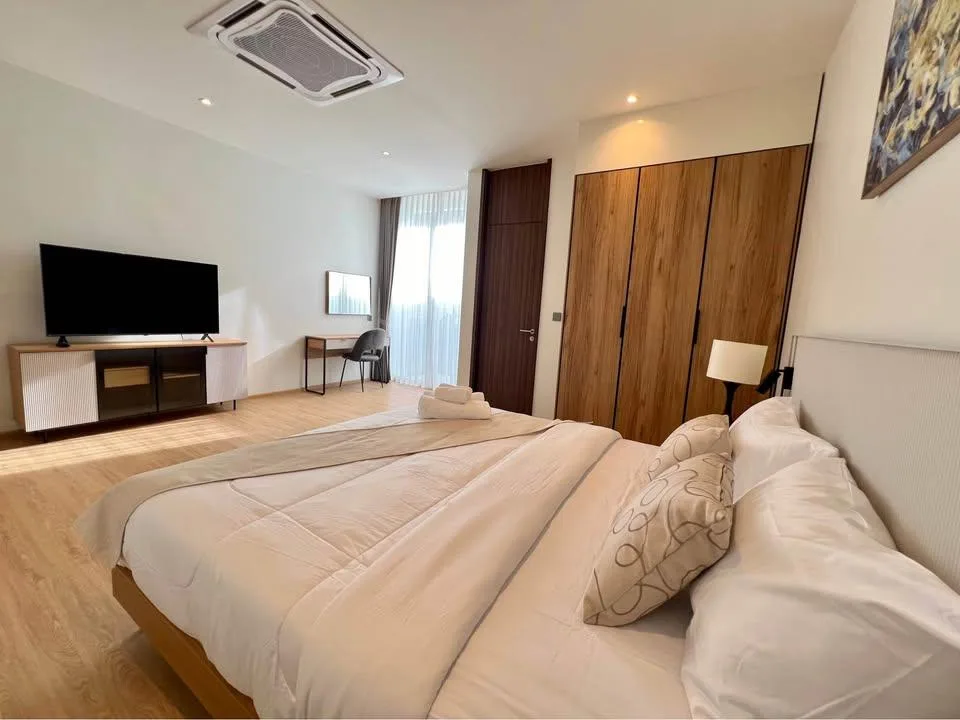 Property photos for Boat Avenue Residence By Boat Pattana