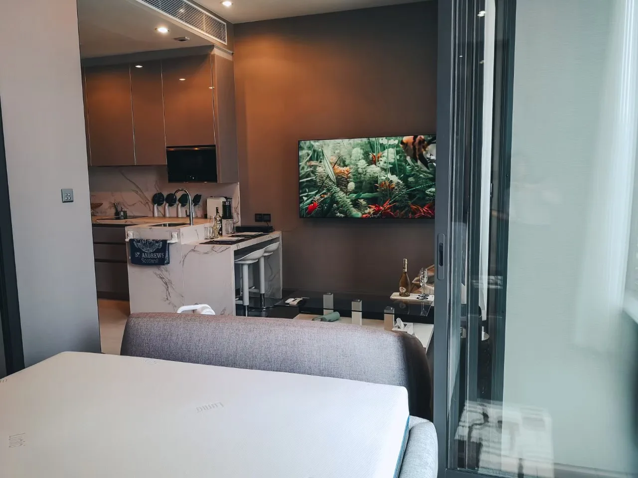 Property photos for The Esse at Singha Complex