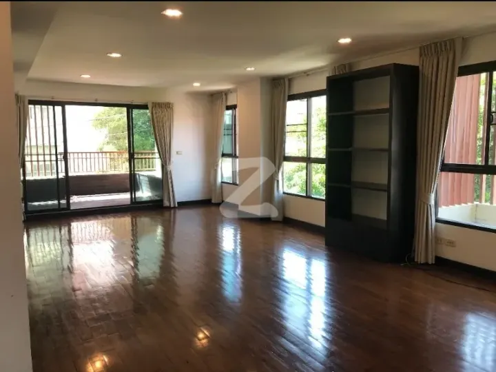 Property photos for The Lanai Sathorn