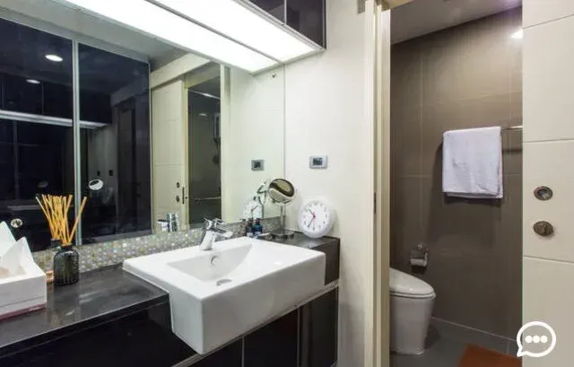Property photos for The Crest Sukhumvit 34