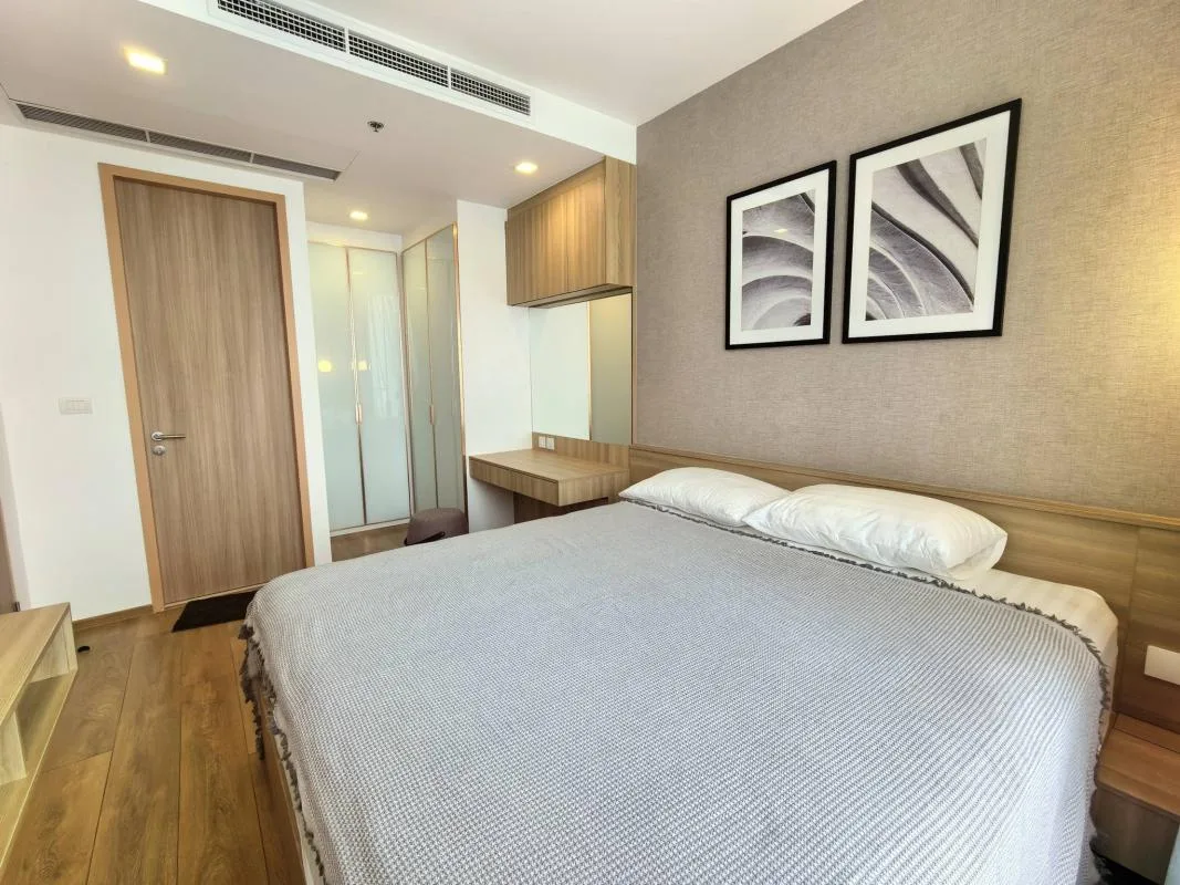 Property photos for Noble BE 33