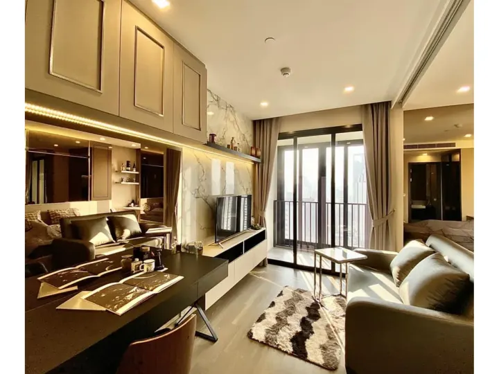 Property photos for Ashton Asoke