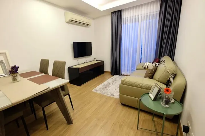Property photos for Thru Thonglor