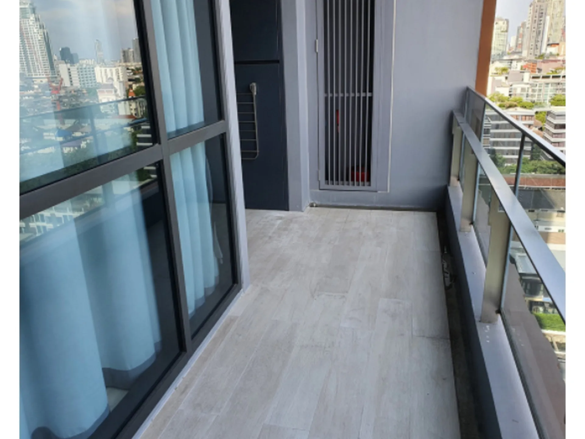 Property photos for The Room Sukhumvit 38