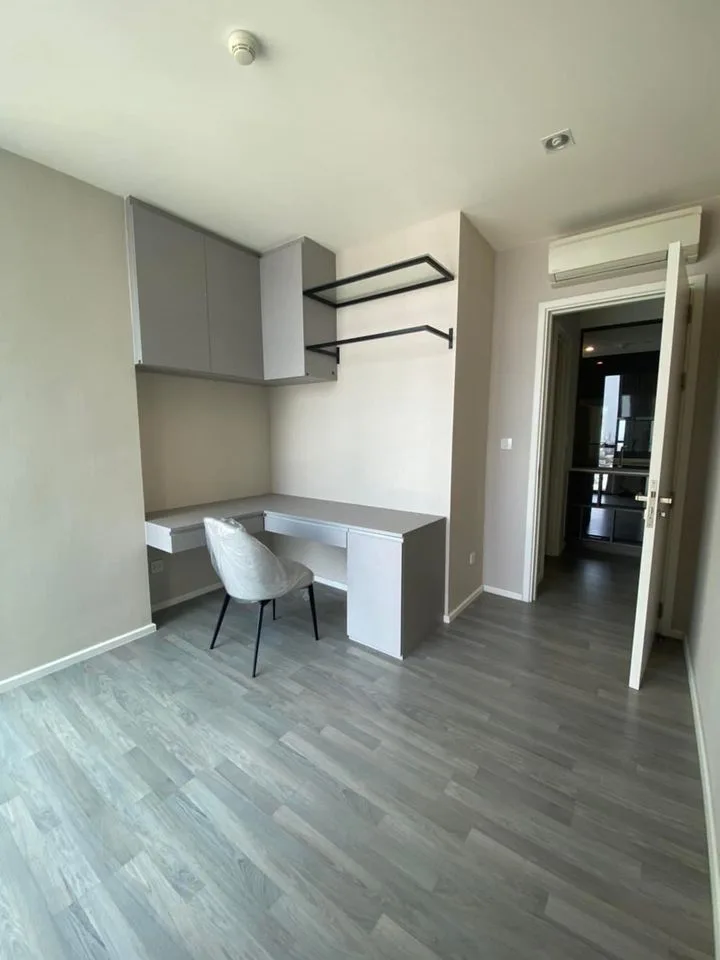 Property photos for The Room Sukhumvit 69