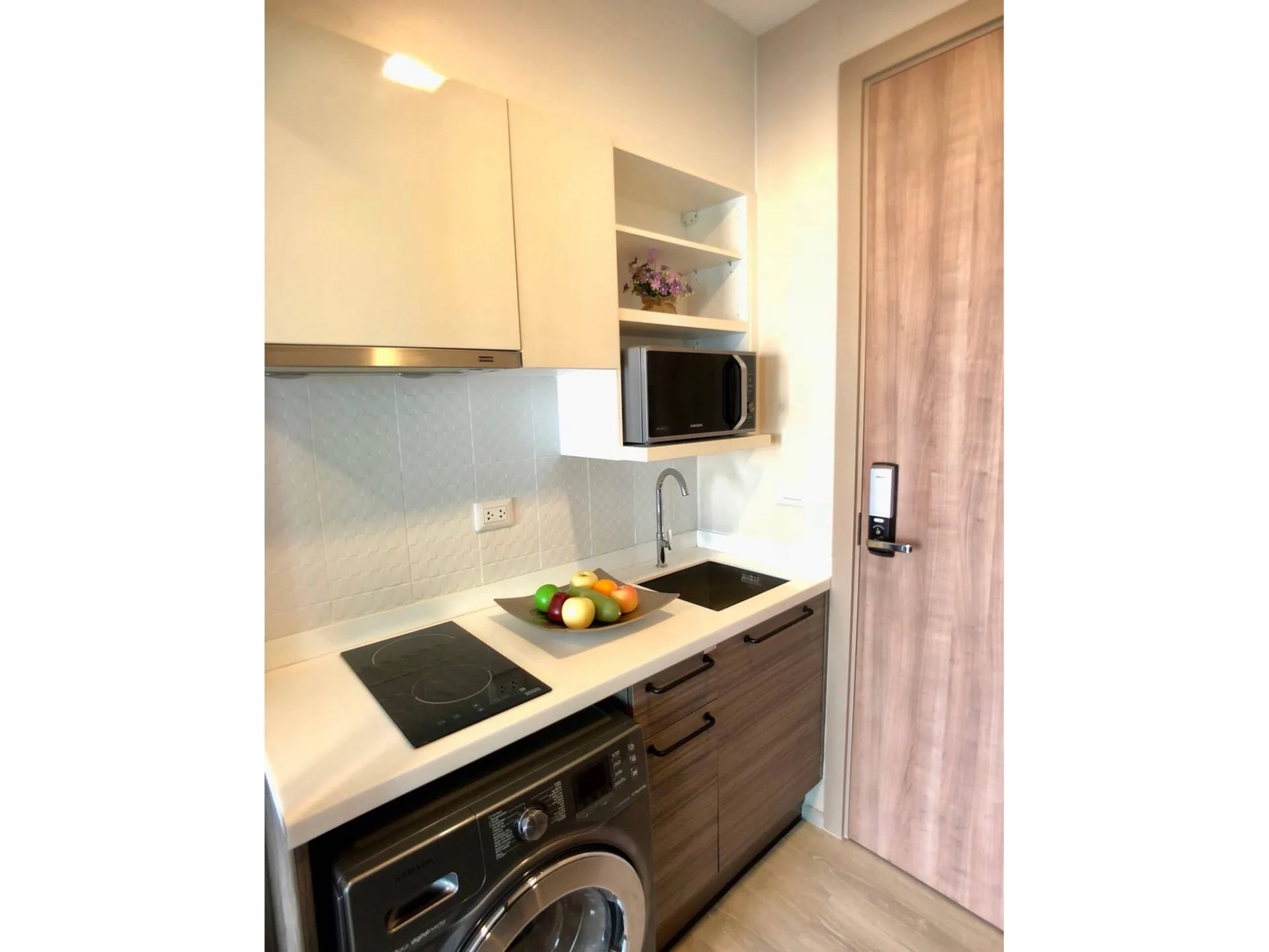Property photos for Condolette Midst Rama 9