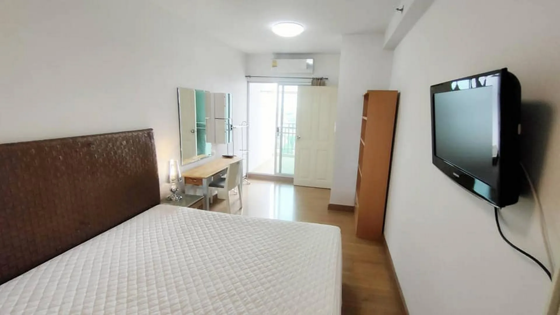 Property photos for Supalai Park Ratchayothin