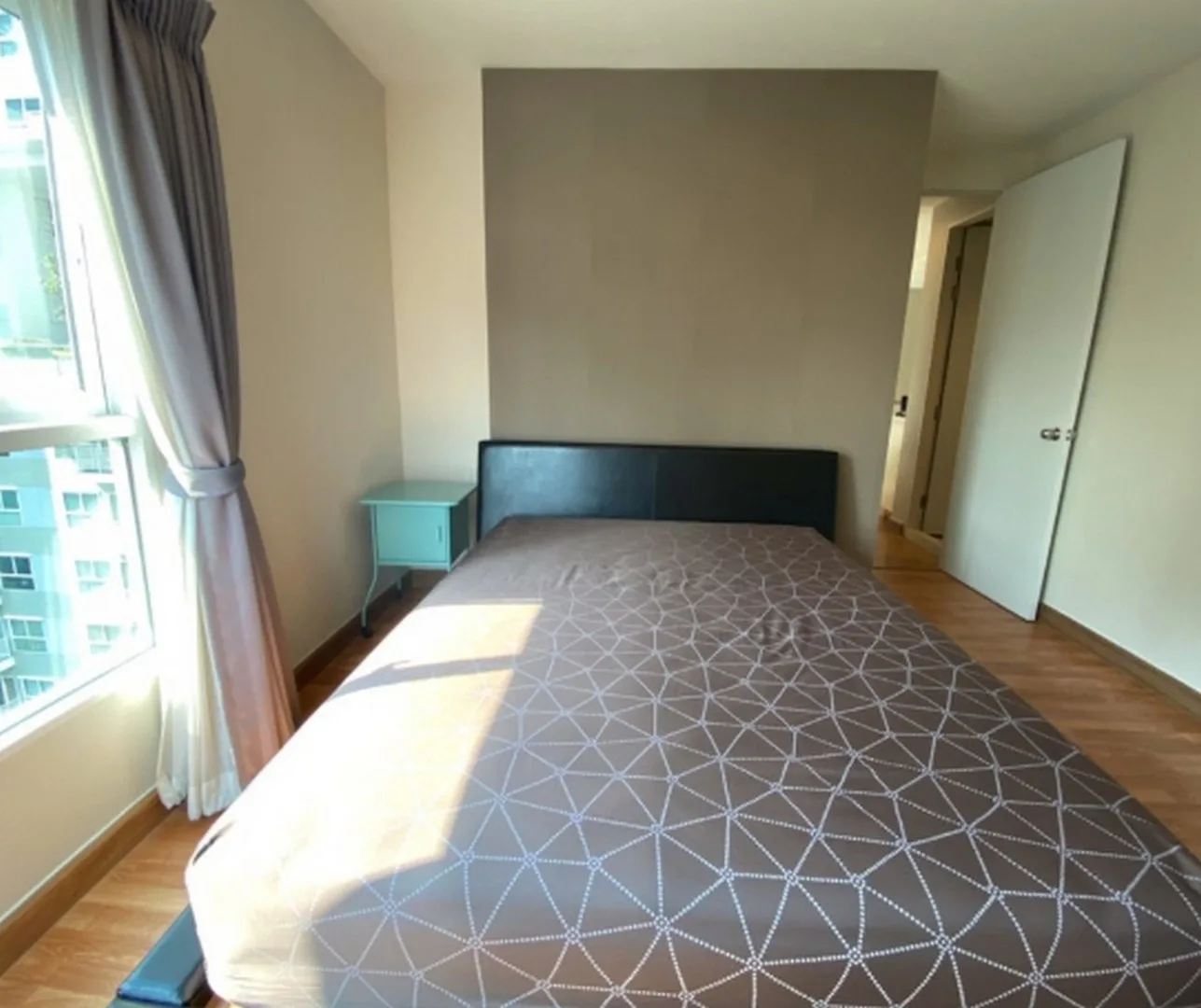Property photos for The Parkland Grand Asoke - Phetchaburi