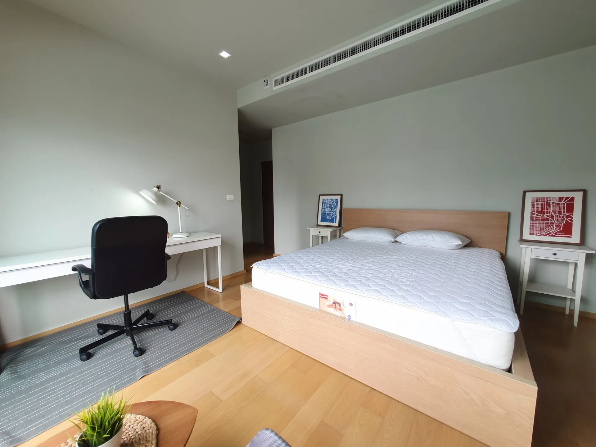 Property photos for Noble Revent