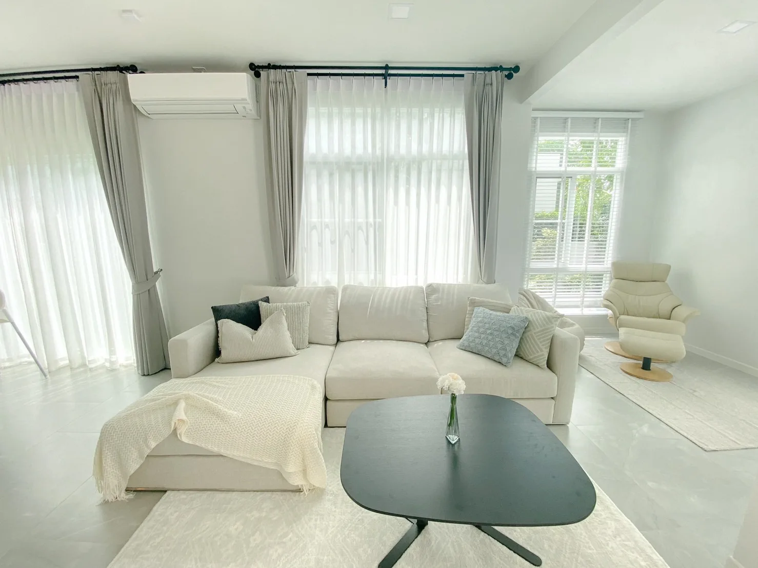 Property photos for Mantana Bangna-wongwaen