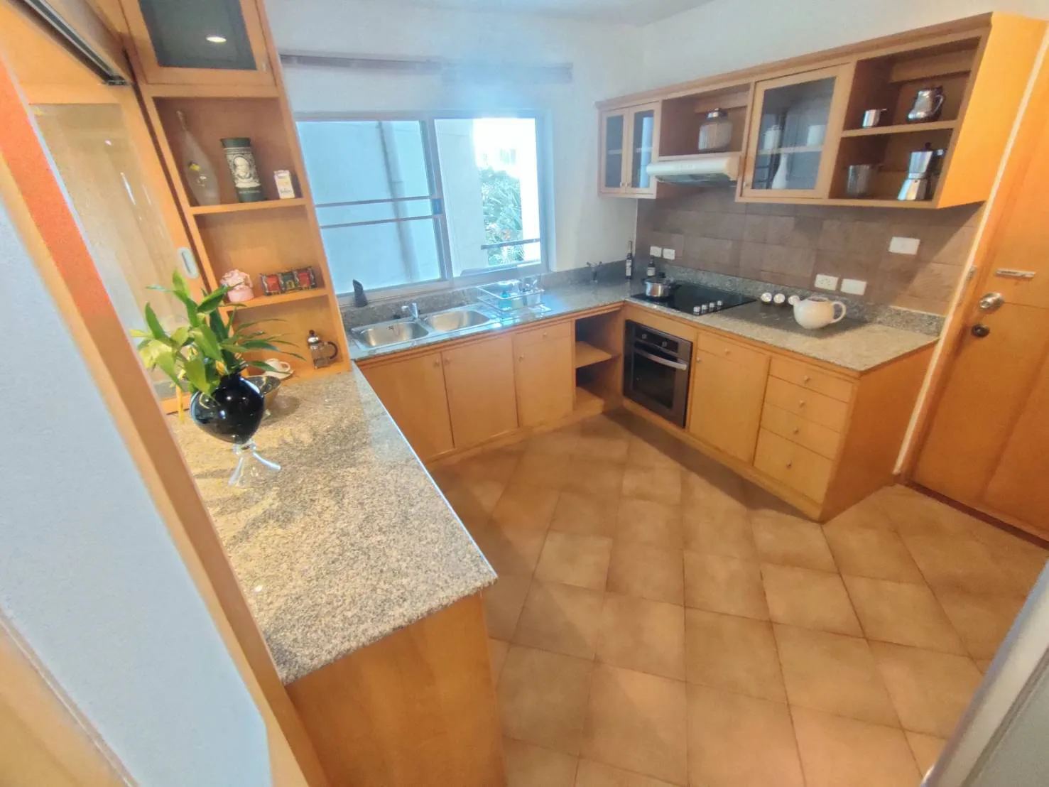 Property photos for Esmeralda Apartments