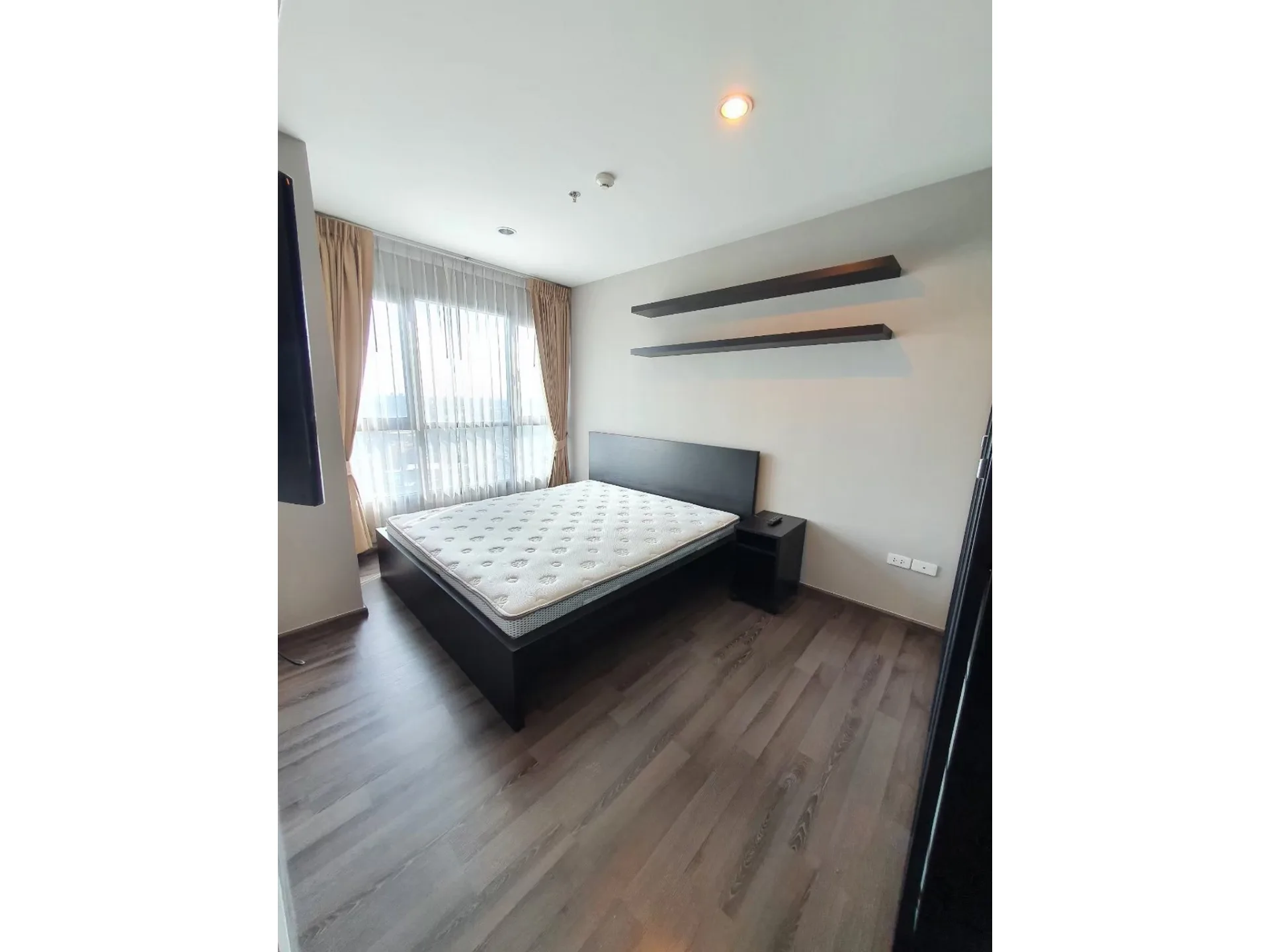 Property photos for The Base Park West Sukhumvit 77