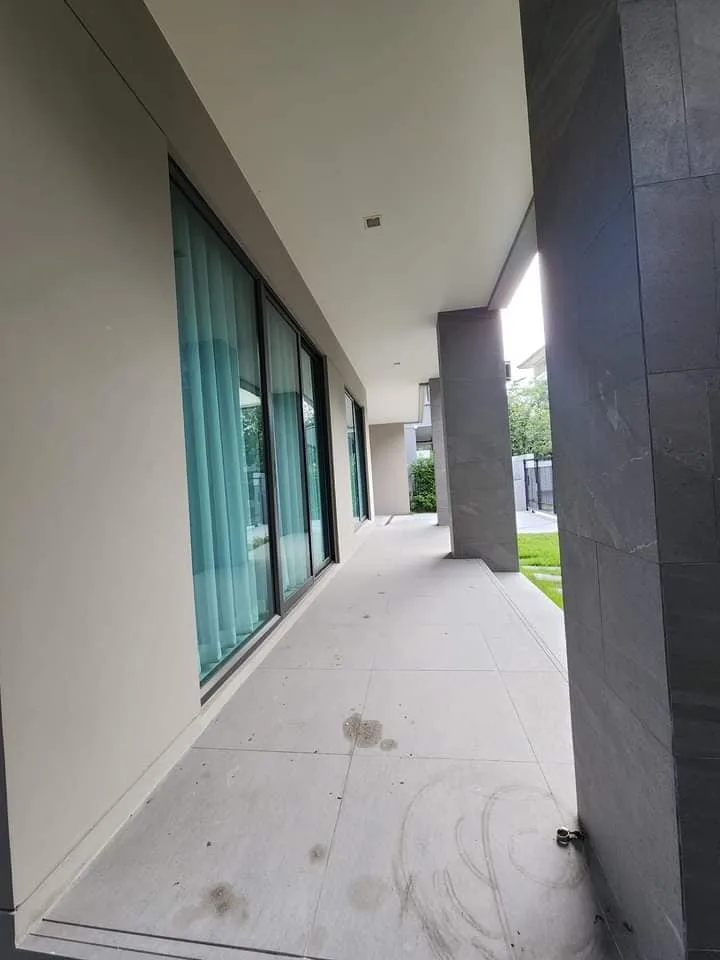 Property photos for Grand Bangkok Boulevard Viphavadi