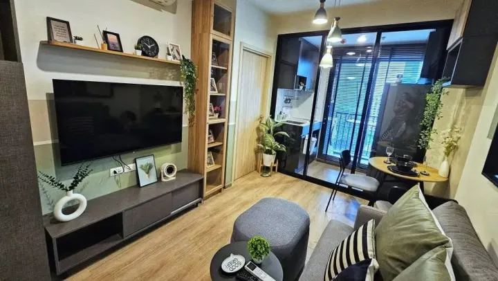 Property photos for Nue District R9
