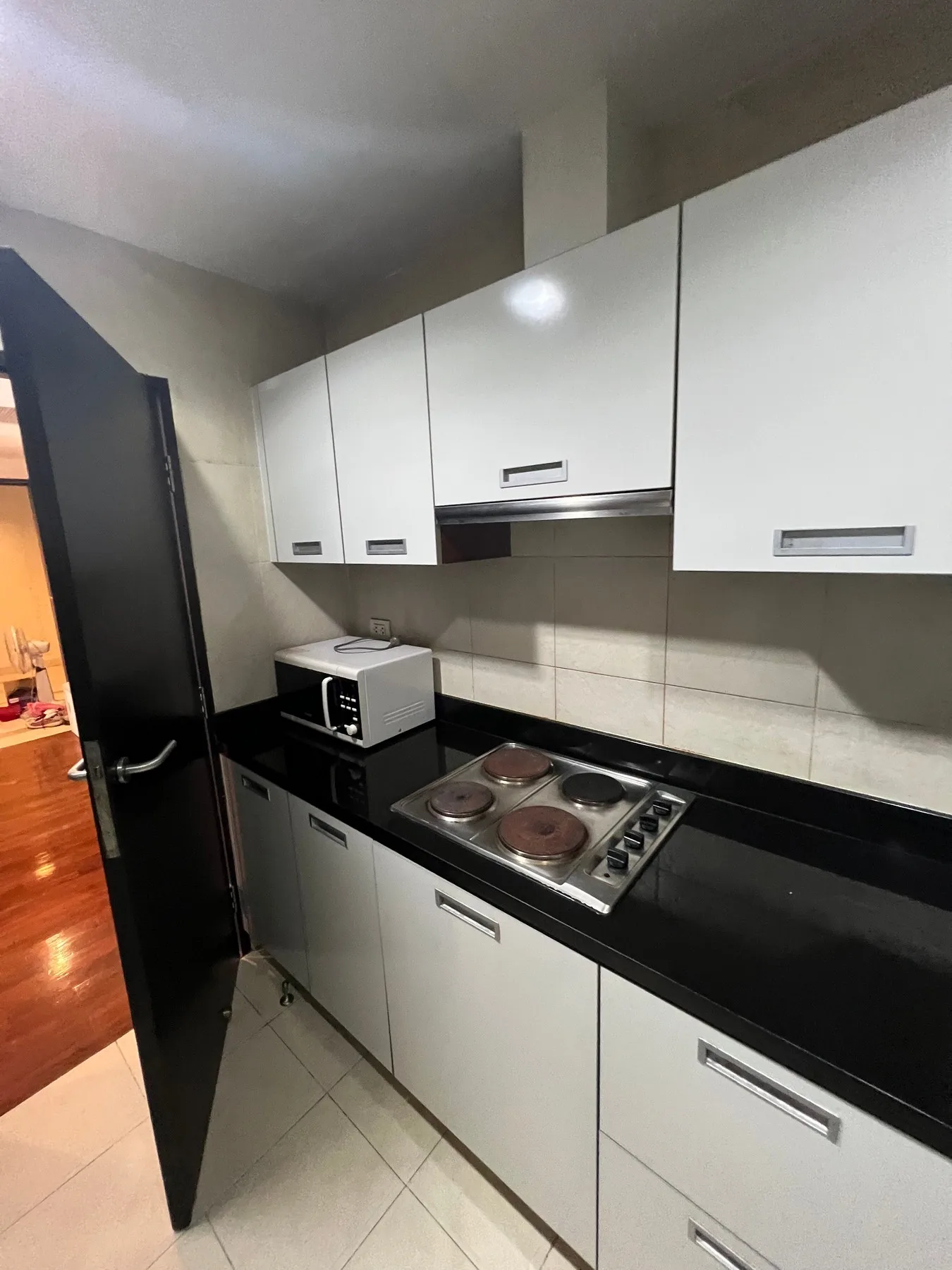 Property photos for Wilshire