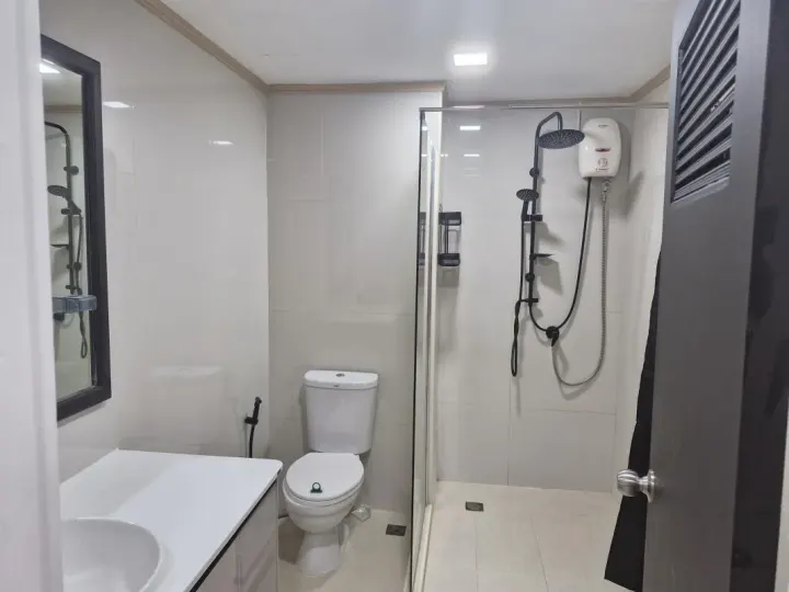 Property photos for D.S. Tower 2 Sukhumvit 39