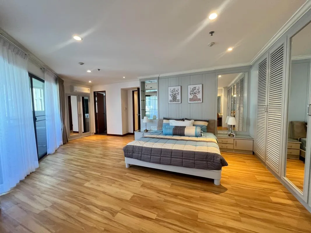Property photos for Baan Suanpetch