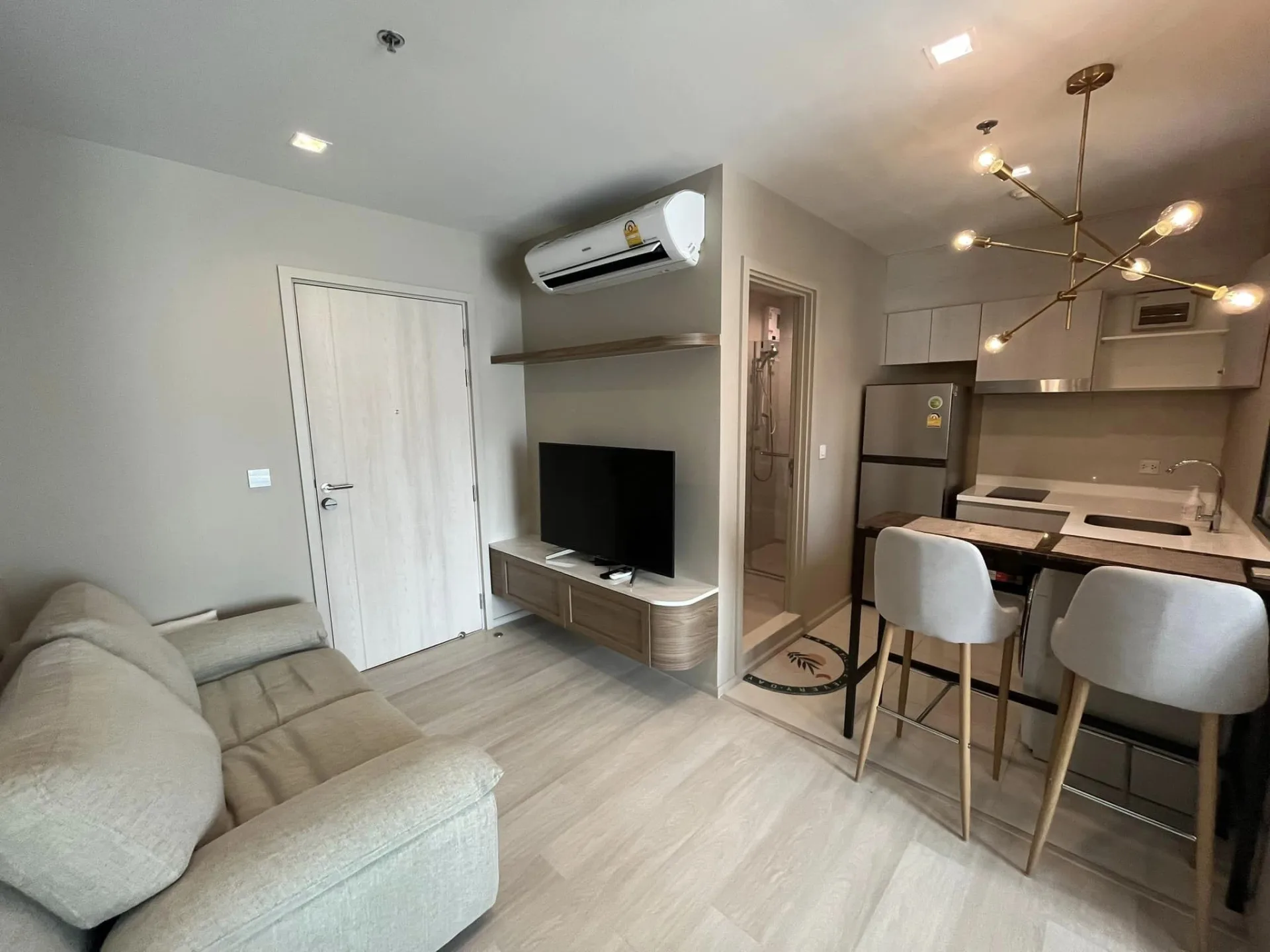 Property photos for Life One Wireless
