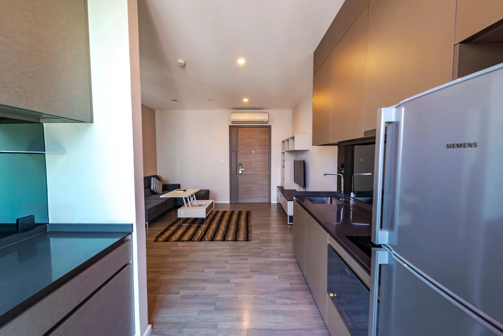 Property photos for The Room Sukhumvit 69