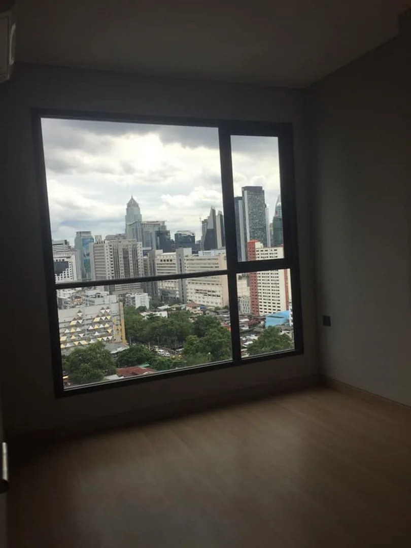 Property photos for Lumpini Suite Phetchaburi - Makkasan