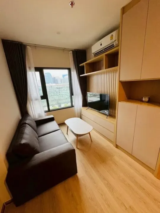 Property photos for Life Rama 4 - Asoke